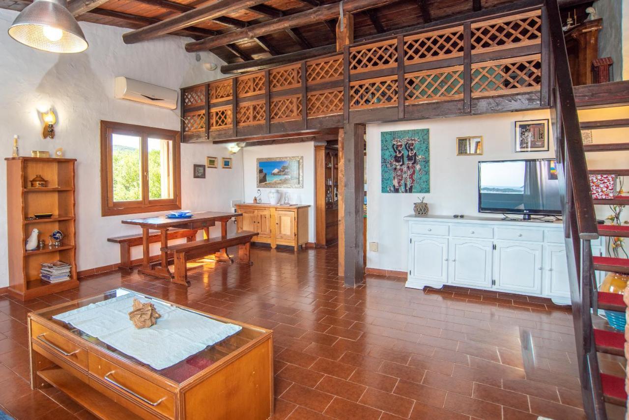 Splendida Vista Su Tavolara Villa Porto San Paolo  Kültér fotó